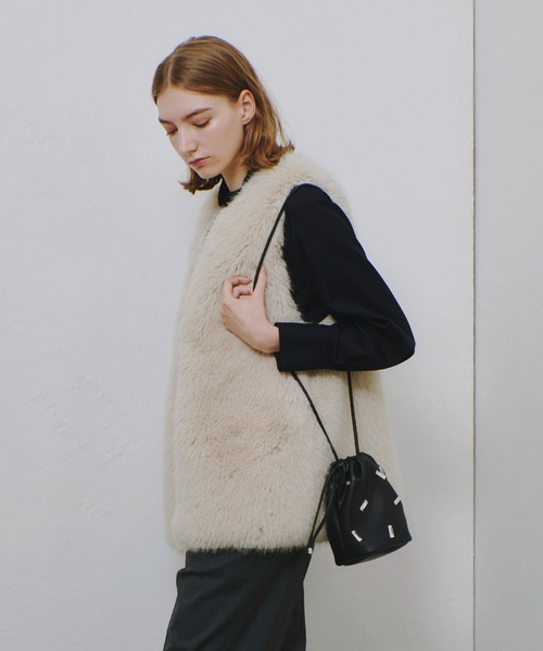  ★フェイクレザー ショルダーバッグ ポシェット allureville ショルダーバッグ バッグ フェイクレザービジュー
