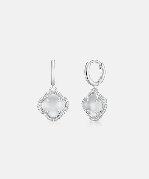 ピアス 「メトロシティ」ラローサスターリングシルバーホワイトピアス レディースの画像