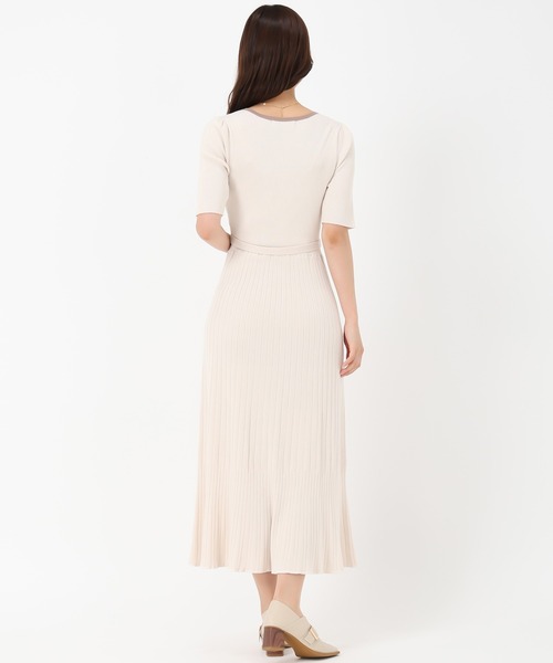 (未使用新品)ベージュ系ワンピース ワンピース（ベージュ系・袖なし）ファッション通販 - ZOZOTOWN