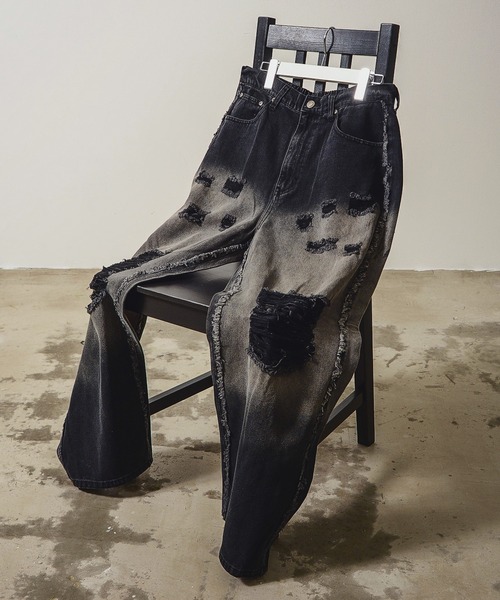 ゆかゆか様 スカラー ラクガキ・コラージュ柄 2柄展開デニムパンツ 152697 ゆかゆか様 スカラー ラクガキ・コラージュ柄 2柄展開デニムパンツ