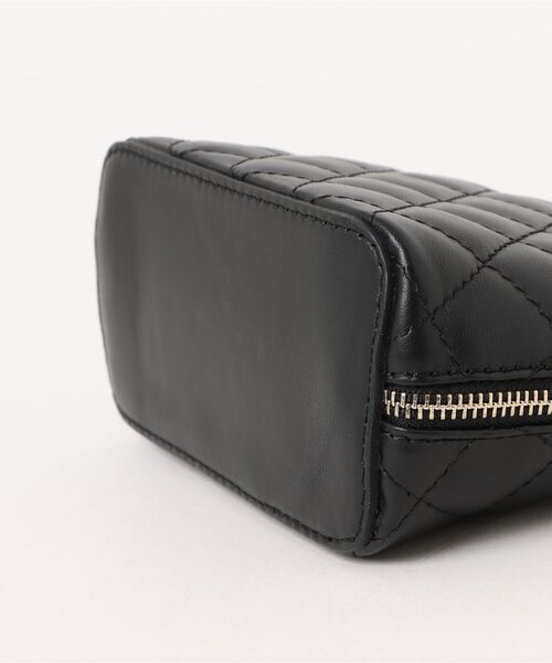 シャネル ノベルティ（バッグ、小物素材：本革、レザー）のおすすめ