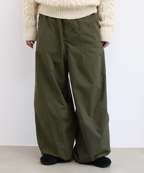 未使用級 ISSEY MIYAKE ウールカーゴパンツ カーキ レディース M INTER FACTORY（インターファクトリー） カーゴパンツ IF Div. × MARIN
