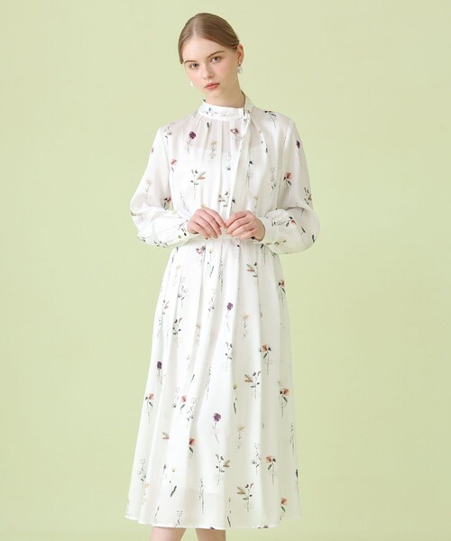 ANAYI（アナイ） ワンピース ボタニカルサテンプリントタック