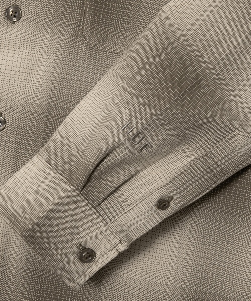 「HUF」 長袖シャツ X-LARGE ベージュ系その他 メンズ_画像8