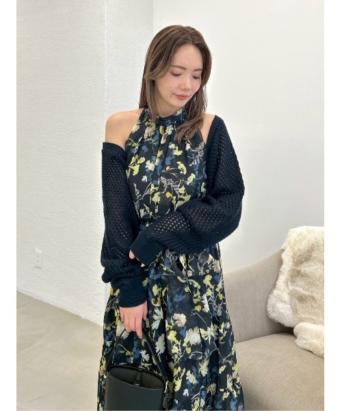 ワンピース ホルターネックシアープリントワンピースの画像