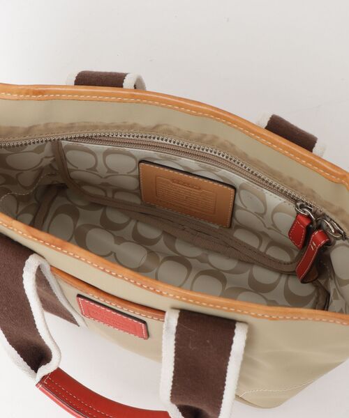 「COACH」 ハンドバッグ - ベージュ レディースの画像