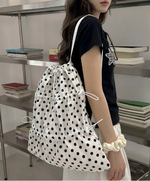 pyornim（ピョルニム） デイバック リュック 「軽量」ドット柄