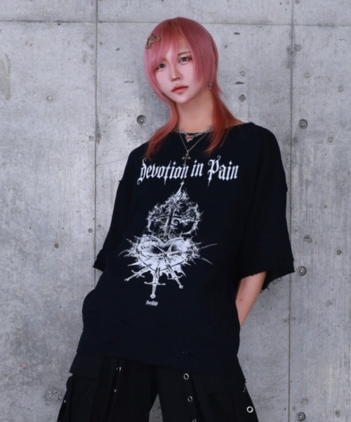 Amilige（アミリージュ） tシャツ 半袖 ハートクロスプリントダメージ