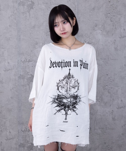 Amilige（アミリージュ） tシャツ 半袖 ハートクロスプリントダメージ
