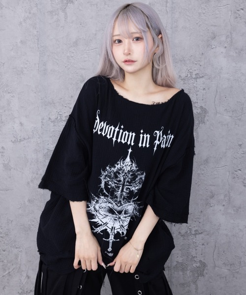 Amilige（アミリージュ） tシャツ 半袖 ハートクロスプリントダメージ