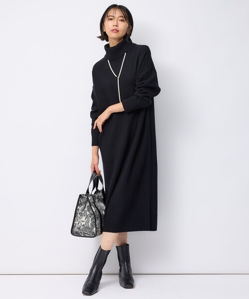 自由区　カシミヤ混　タートルネック　ニットワンピース　ネイビー 自由区 カシミヤ混 タートルネック ニットワンピース ネイビー