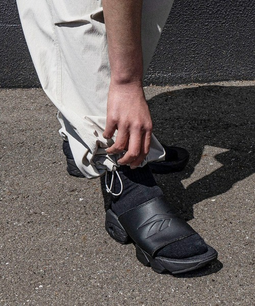 Reebok（リーボック） サンダル フューリースライド / FURY SLIDE