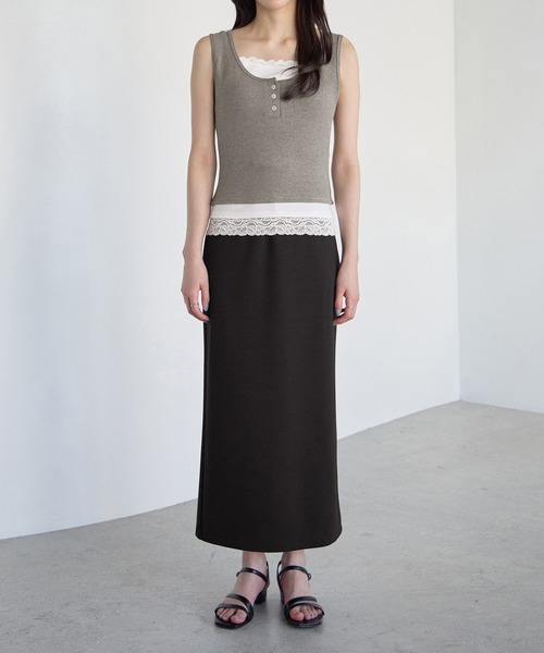 89.新品　KALNAホワイト後スリットロングスカート 洗える】シアーチェックパネルギャザースカート（ロング・マキシ丈
