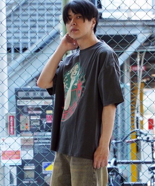 tシャツ 「unisex」ダメージ加工 ガールプリント ピグメントTシャツ