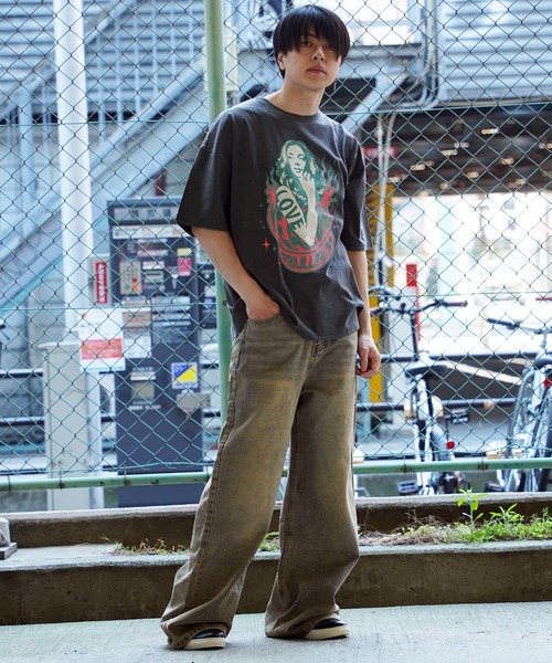 tシャツ 「unisex」ダメージ加工 ガールプリント ピグメントTシャツ