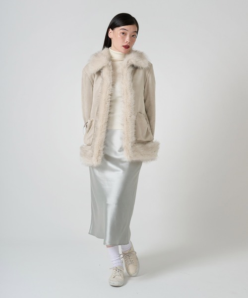 TINA：JOJUN（ティーナジョジュン） コート アウター フェイクファー