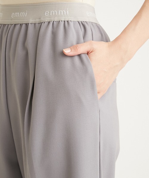 emmi パンツ 「10th」emmiロゴジャガードゴムタックパンツ レディース