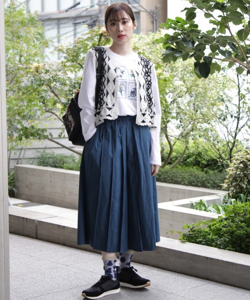 ベスト ジレ 20／2コットン　チェーンステッチフラワー刺繍バイカラーベスト レディース 20/2コットン チェーンステッチフラワー刺繍バイカラーベスト