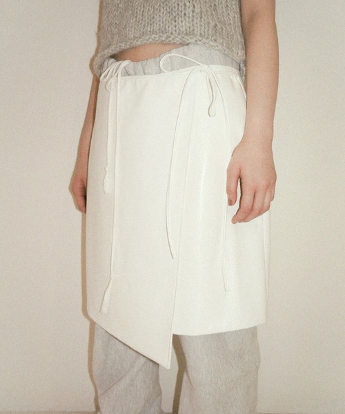 igi スカート SLICK WRAP SKIRT / エナメルレザーライク巻き
