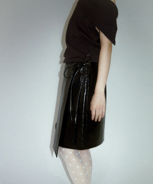 igi スカート SLICK WRAP SKIRT / エナメルレザーライク巻き