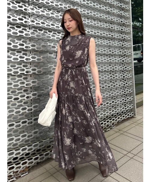 ホワイト ノースリーブ ワンピース 中古 3042002196654141_01_1106.jpeg