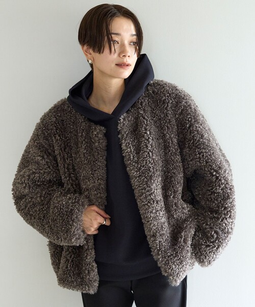 「UNFILO」 ノーカラージャケット SMALL ベージュ レディース_画像4