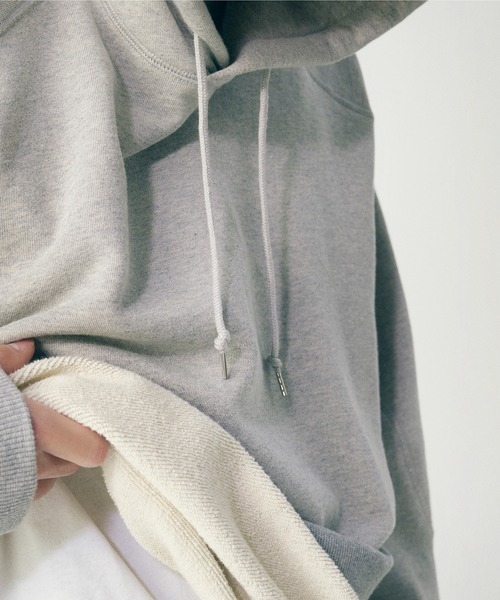 New Balance（ニューバランス） パーカー NB GREY オーバーサイズ
