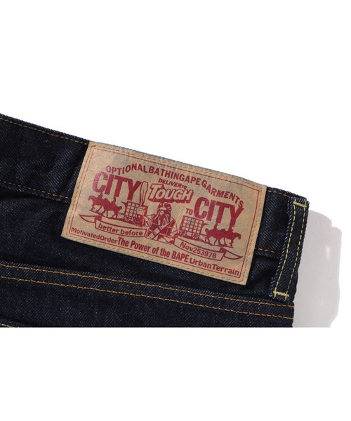 A BATHING APE（アベイシングエイプ） ジーンズ APE HEAD DENIM PANTS