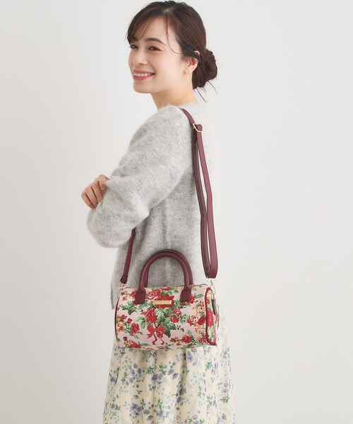 まあちゃん様　キャスキッドソン、ローラアシュレイハンドメイドオーダーバッグ LAURA ASHLEY（ローラアシュレイ） トートバッグ 「ジャカード／ギフト