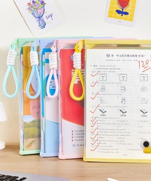文房具 クリップ付き A4 ジッパー クリア ファイル : ZOZOTOWN Yahoo