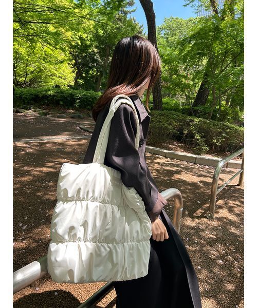 トートバッグ eco emmiロゴパデットトートバッグ レディースの画像
