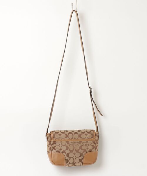 COACH（コーチ） シグネチャー フラップ ショルダーバッグ - ブラウン