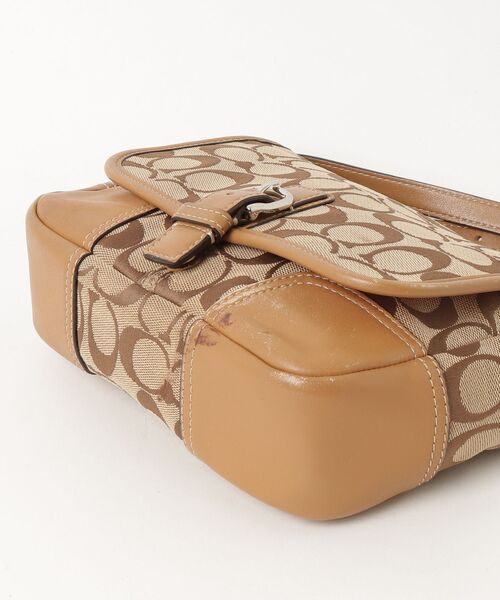 COACH（コーチ） シグネチャー フラップ ショルダーバッグ - ブラウン