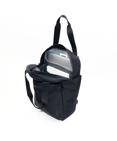 incase（インケース） トートバッグ INCO300716-BLK Incase Transfer 2