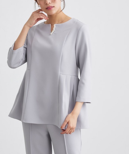 Pierrot（ピエロ） セットアップ キーネックパールブラウス