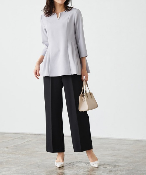 Pierrot（ピエロ） セットアップ キーネックパールブラウス