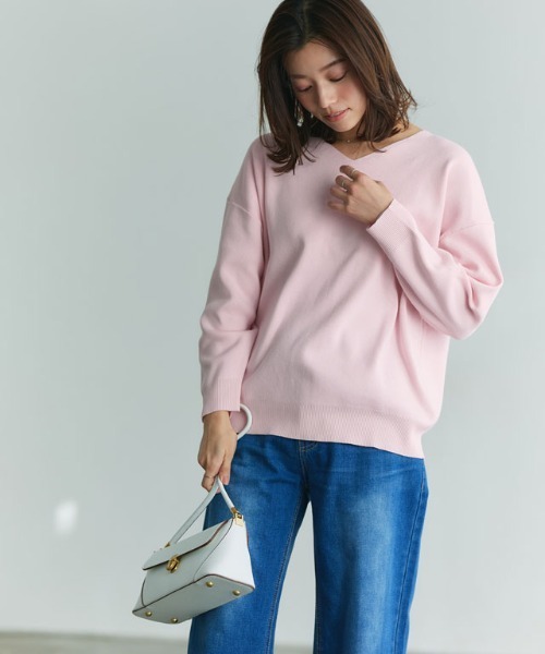 piroです。 Pierrot（ピエロ） ニット セーター Vネックニットプルオーバー