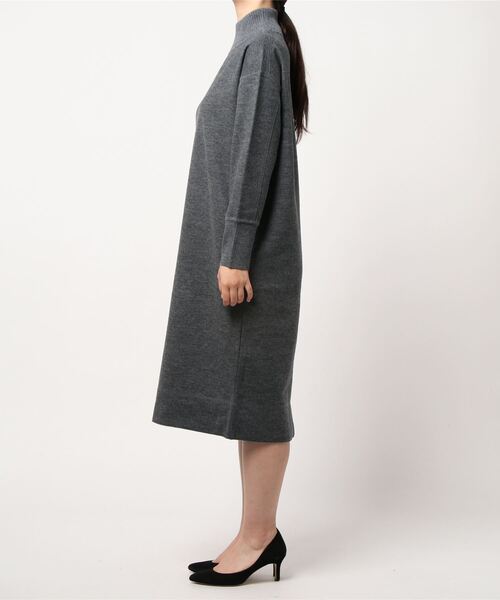 INED」 ニットワンピース 9号 レッド レディース : 82920211 