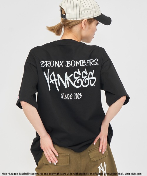 tシャツ 「MLB」Handｗritten styleロゴTシャツ レディース メンズ BACK TO THE FIELD tシャツ 「MLB」Handwritten styleロゴT