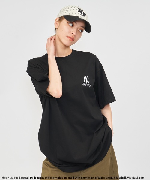 tシャツ 「MLB」Handｗritten styleロゴTシャツ レディース メンズ BACK TO THE FIELD tシャツ 「MLB」Handwritten styleロゴT