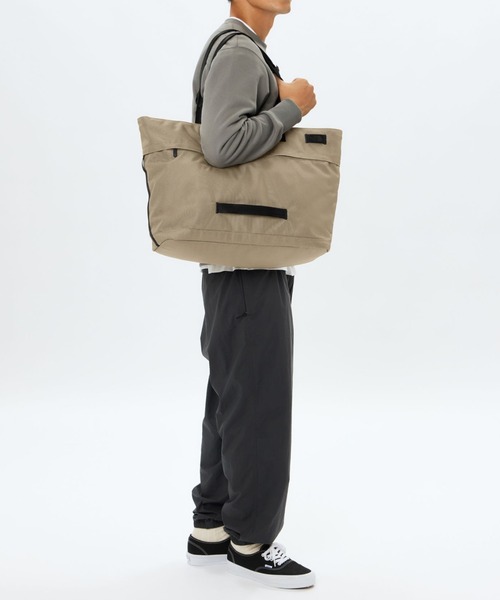 ノースフェイス　トートバッグ　Metroscape Tote THE NORTH FACE トートバッグ Metroscape Tote NM82411 メンズ