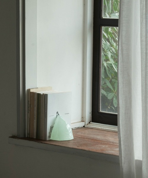 HIGHTIDE（ハイタイド） インテリア attache アタシェ 蛍硝子ブック