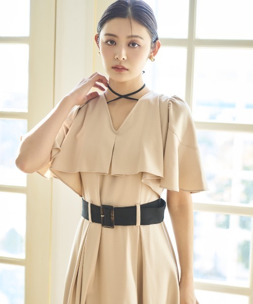 yuu♡アンドクチュール♡ケープ風フリル付き半袖ロングワンピース♡38♡ And Couture ワンピース ケープフレアチョーカーワンピース