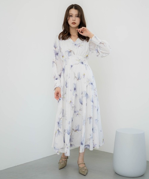 NOELA（ノエラ） ワンピース ビッグフラワープリーツワンピース