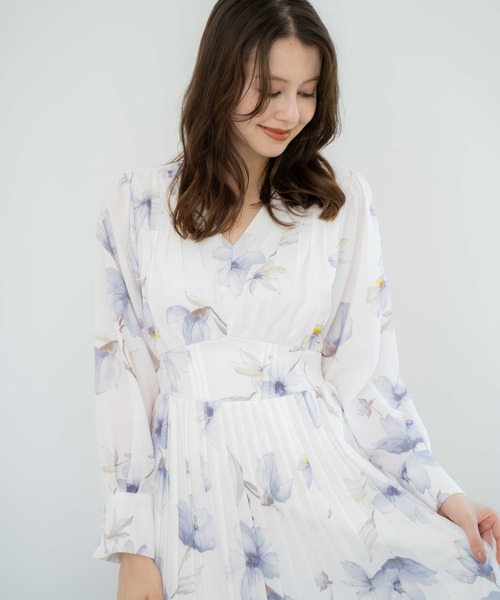 NOELA（ノエラ） ワンピース ビッグフラワープリーツワンピース