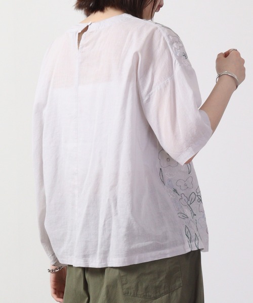 Emago ブラウス シャツ EMAGO 多色花刺繍ブラウス 5分袖