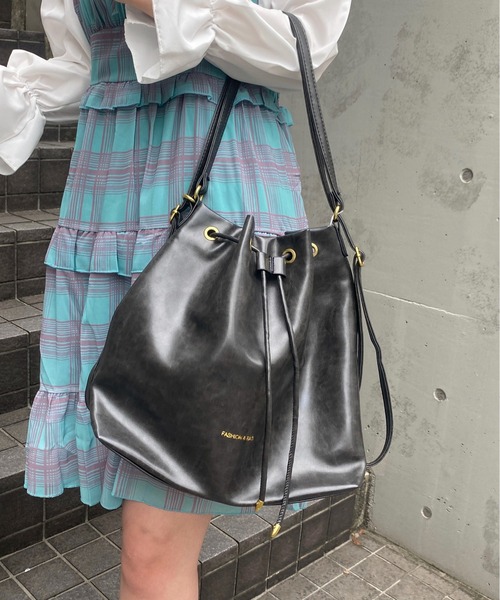 Mejoul ショルダーバッグ バッグ 「3WAY」フェイクレザー巾着