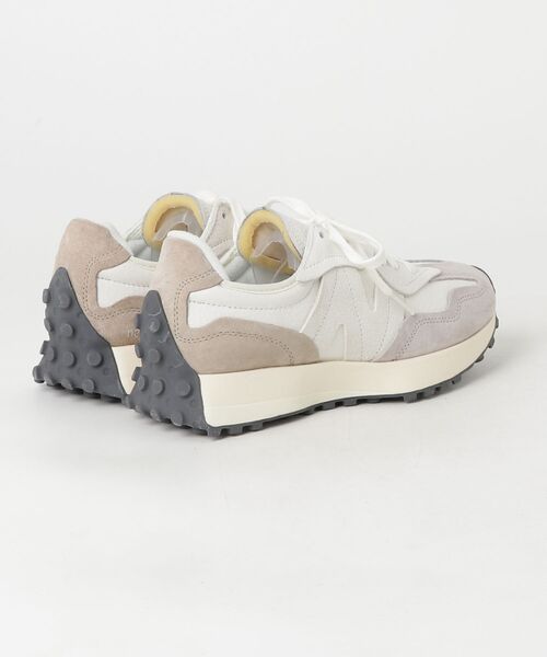 「New Balance」 ローカットスニーカー 24cm ベージュ レディースの画像