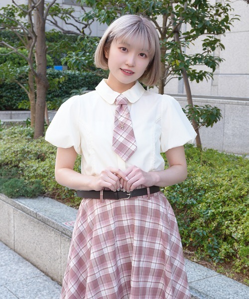 フォクシー　スカラップ　半袖シャツ　ブラウス axes femme POETIQUE ブラウス シャツ 半袖 チェーンネクタイ付きBL