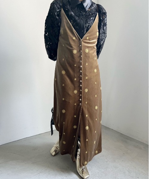 tシャツ GLITTER EMBROIDERY VELOUR LONG TOP レディース